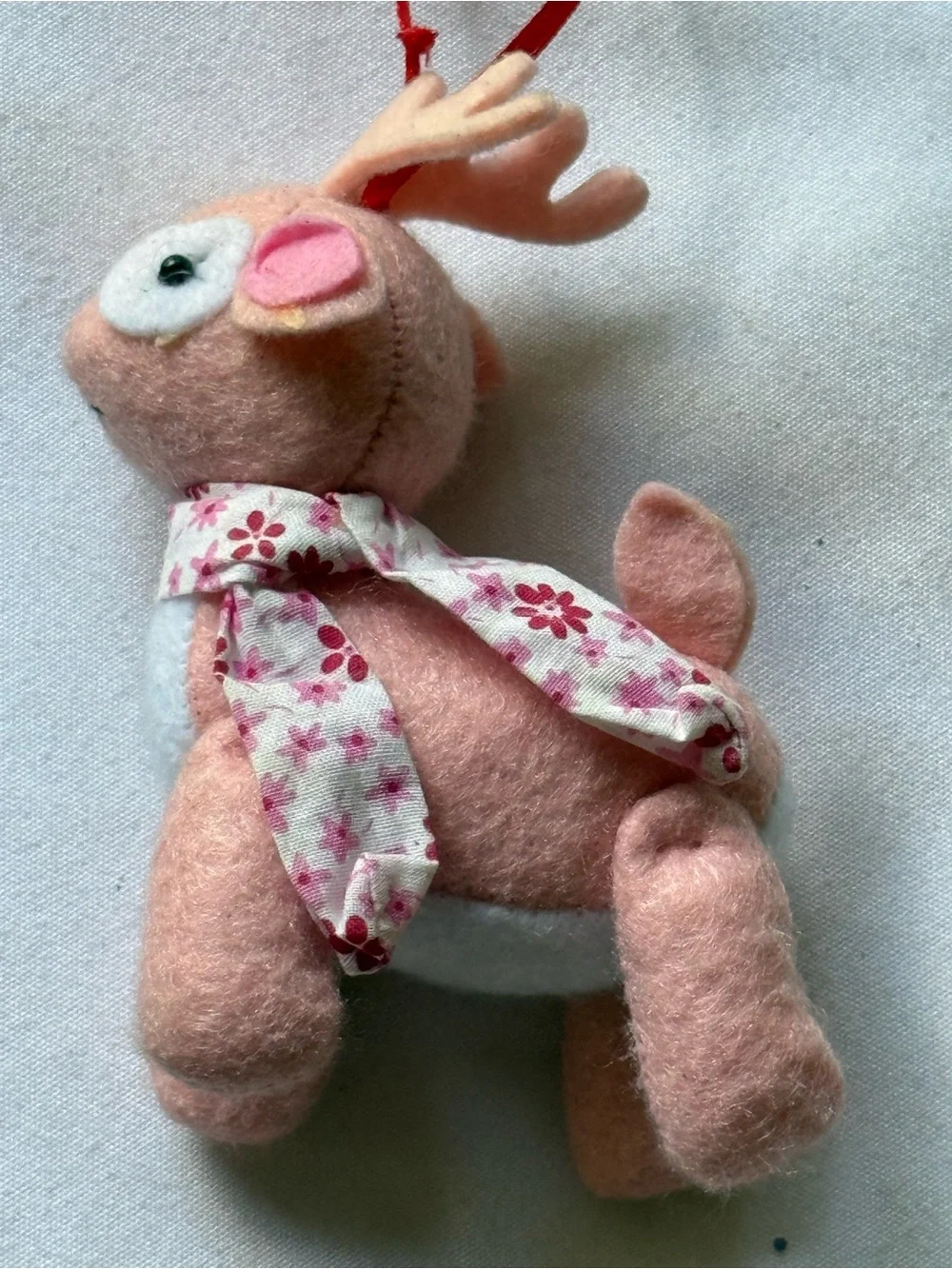 Sweet Pink Felt Reindeer Ornament with Cute Scarf #Christmas #Vintage